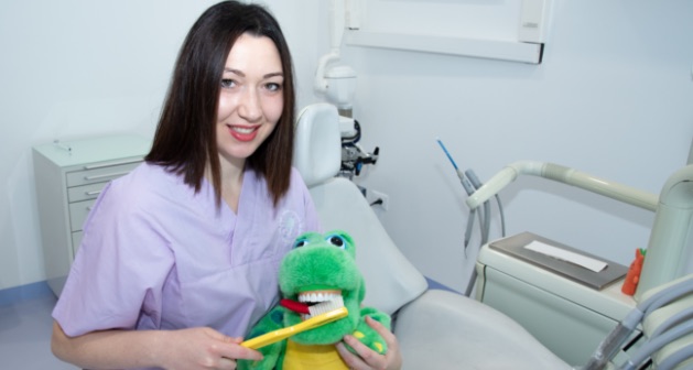 Dentista per bambini a Fondi | Igiene dentale | Regno Dei Dentini